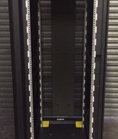 IBM Rack 7014-T00 37U